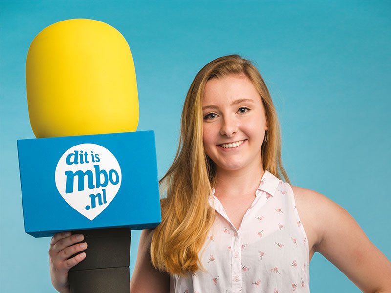 Stem op Romy Verlaan van Aeres MBO als dé mbo ambassadeur van 2017. Stemmen kan nog één week. #ditismbo #aeresmbo ditismbo.nl/ambassadeurs/2…