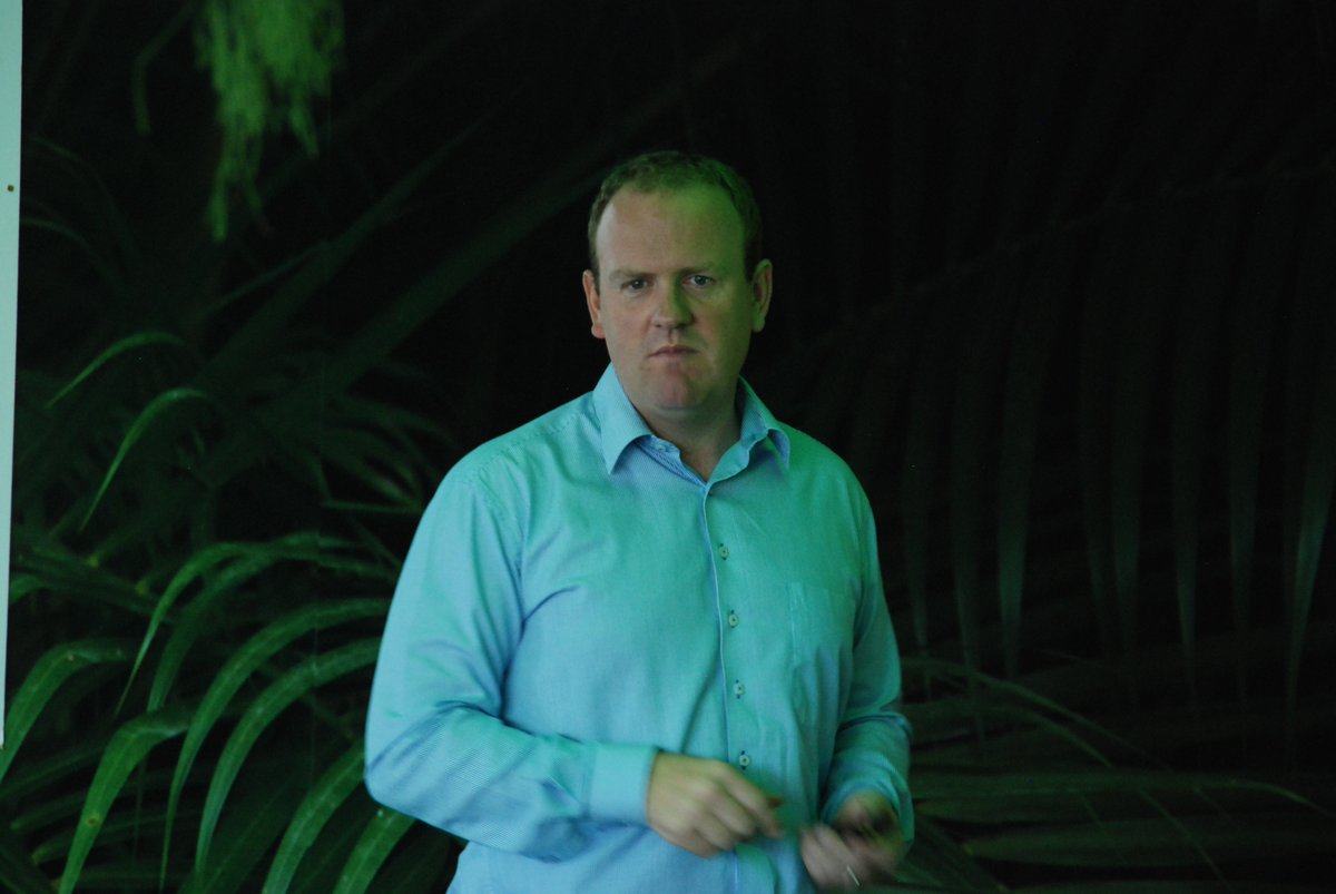 nexxworks's tweet image. "Dare to dream big about the possibilities of tomorrow." @StevenVBe at our #ignitionbootcamp #futurenow #customercentricity