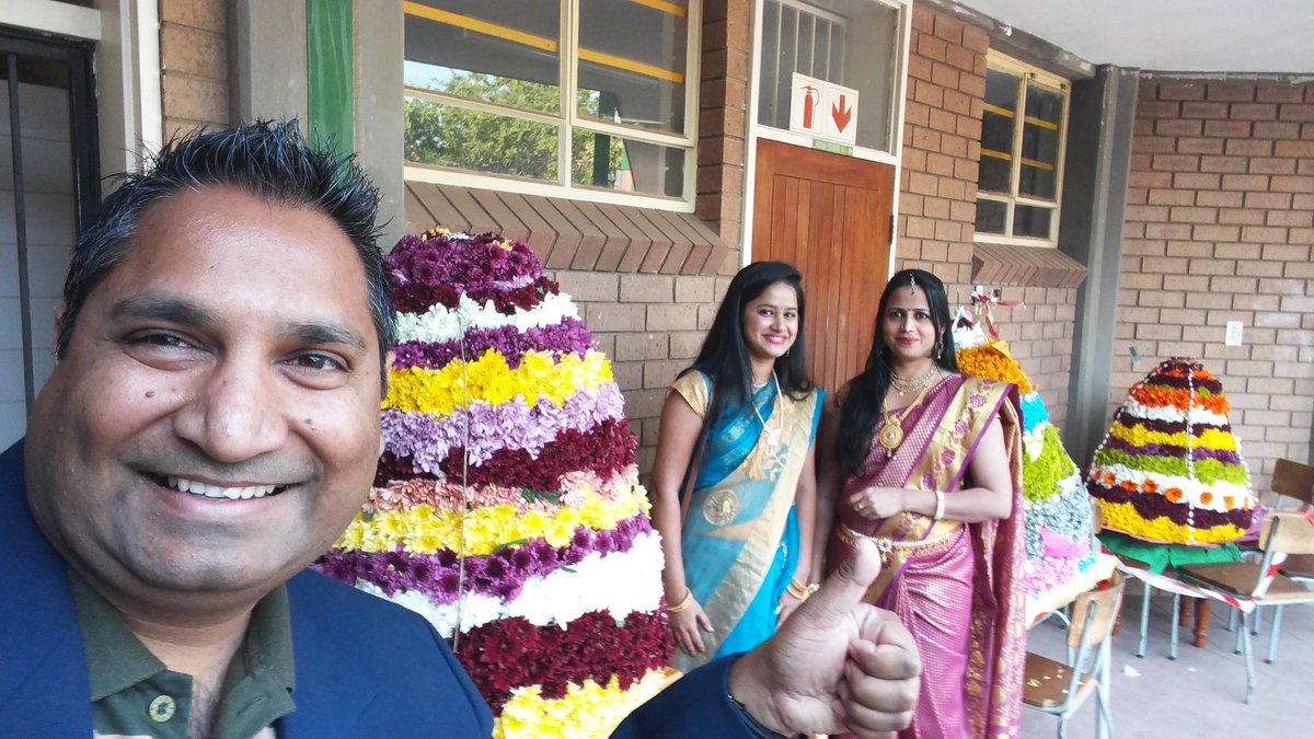GandhiWalkLENZ's tweet photo. Some scenes from the #HeritageDay floral festival called #Bathukamma we attended at #MidrandHighSchool
#GandhiWalk - a Community in Unity! https://t.co/ukiJCjANPi
