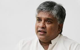 NipuliArchana's tweet photo. රට පුරා ඉන්ධන බෙදා හැරීමට දුම්රිය වැඩි වශයෙන් යොදා ගැනීමට අපේක්ෂා කරන බව ඛනිජ තෙල් සම්පත් සංවර්ධන අමාත්‍ය අර්ජුන රණතුංග පවසනවා.#train https://t.co/PUCMfhCeqX