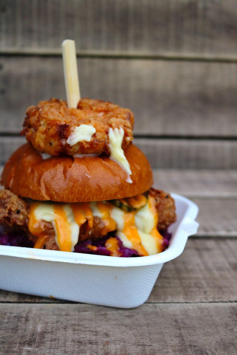 fodorfeed's tweet photo. Cluck burger topped with a cauli cheese doughnut! Why the hell not #caulicheese #forkyeah #friedchicken #londonfood #burger @The_Foodie_Feed https://t.co/tMwXArNNgn