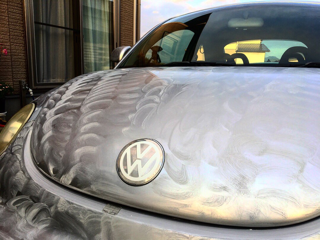 車のワックス掛けは天才的 車のワックス掛けは天才的