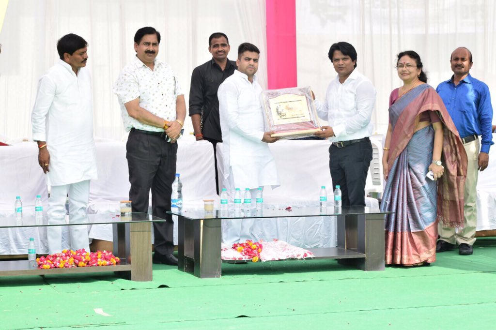 yadavteju's tweet image. Inaugurated the CBSE inter zone basketball at DPS Etawah