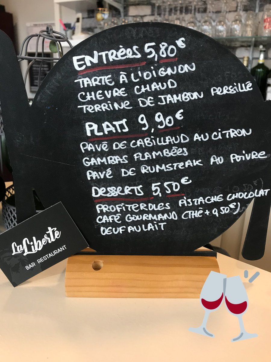Laliberte44's tweet photo. Vos propositions de menus pour aujourd’hui ☺️☀️👨🏻‍🍳 #SaintNazaire #Miam #Menudujour https://t.co/AQLu3VvJRe