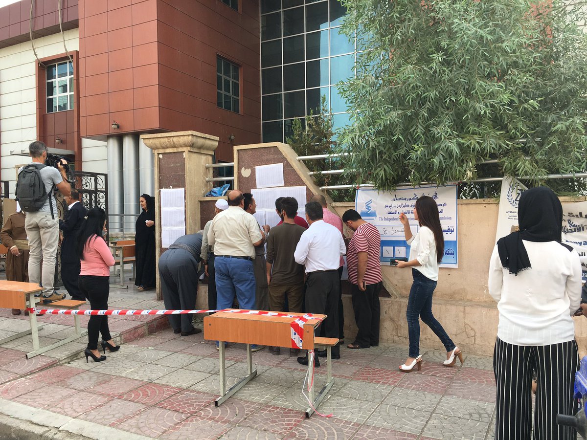 Ouverture des bureaux de vote au #Kurdistan pour un référendum historique #19h30RTS