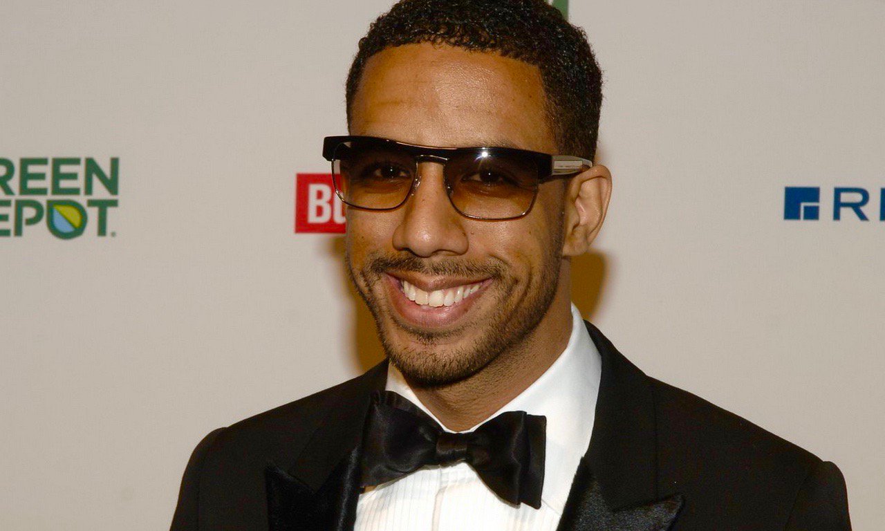 HAPPY BIRTHDAY... RYAN LESLIE! \"RESCUE YOU\".   