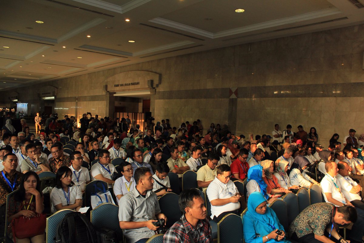 PPITradelog's tweet photo. Dihadiri banyak delegasi, pengusaha terkemuka Indonesia &amp; Asia Pasifik, diliput ratusan koresponden, @IBDexpo menjadi ajang promosi yg baik. https://t.co/2Yo6xYrcpB