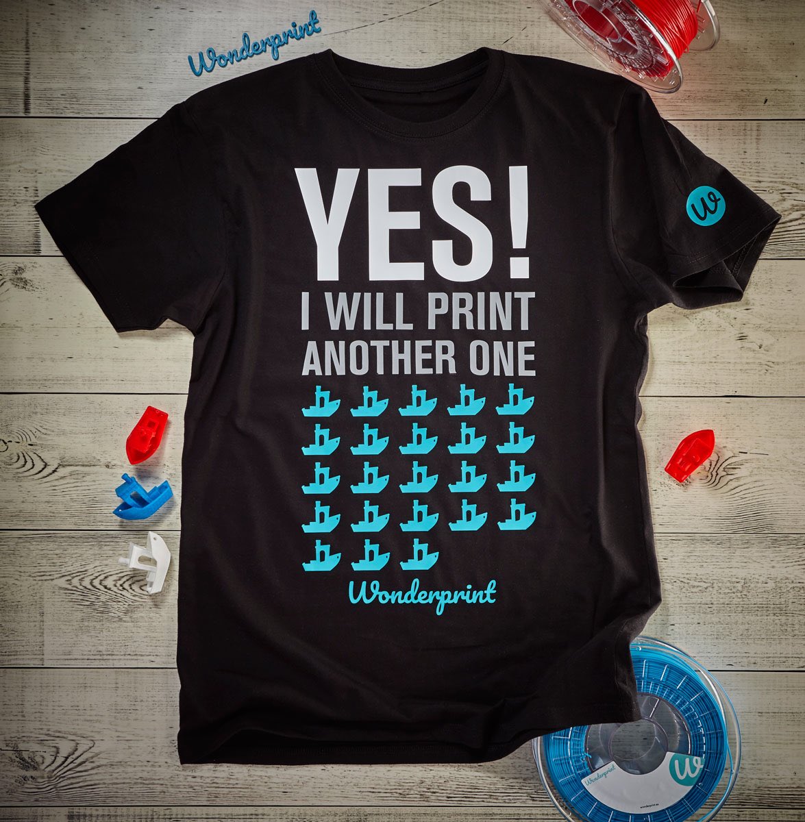 Buenos Dias!!! No solo de barquitos vive el hombre...o si? 🤔. Vamos a por otro!!!. Esta camiseta en wonderprint.es #3dprint