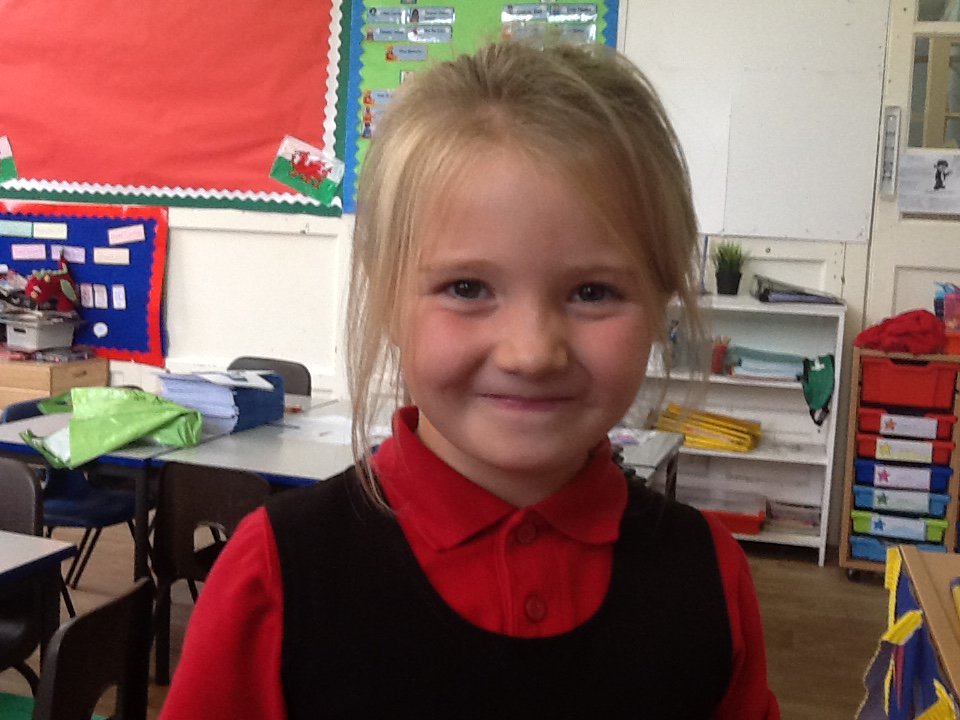 MrsJones/MrsAttewell tweet media