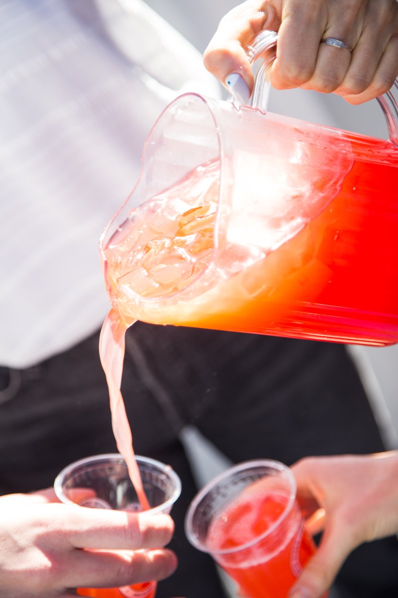 Have a case of the Mondays? We’ve got the cure ✔️ A free glass of rose with the purchase of a whole lobster  🙏  Sailing tonight 5PM &amp; 7PM!