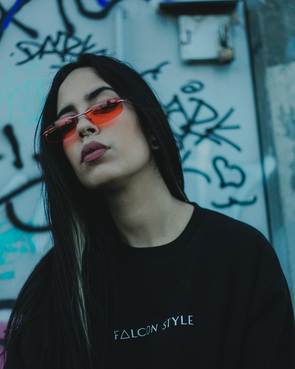 fvlconstyle's tweet photo. New Collection 2017 Graismati

Ilustration @jessicagraismati 🔥 
#streetstyle #falconstyleshop #falconstyle

Photography @mariosnickers13 https://t.co/6bzmSMlmVC