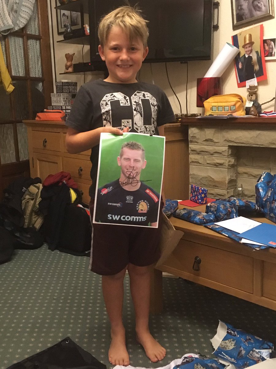 dawnegreen1's tweet photo. Made someone's day receiving this in the post today @steeno10 thank you very much. One happy 8 year old! https://t.co/Yp9Lxq7ZSn