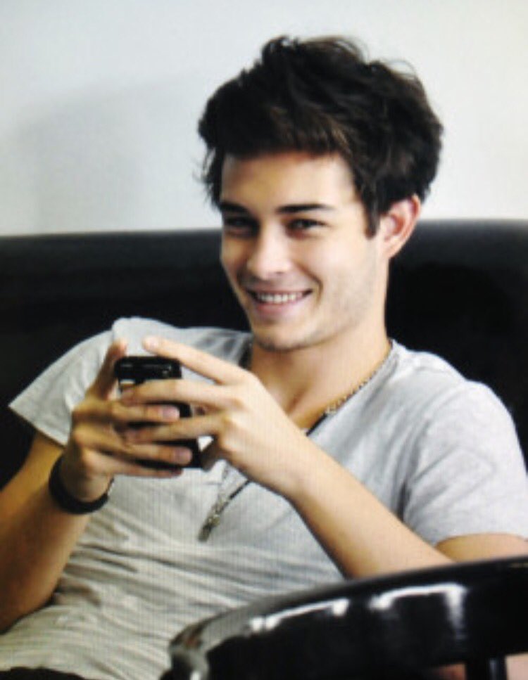 When you get that booty text.