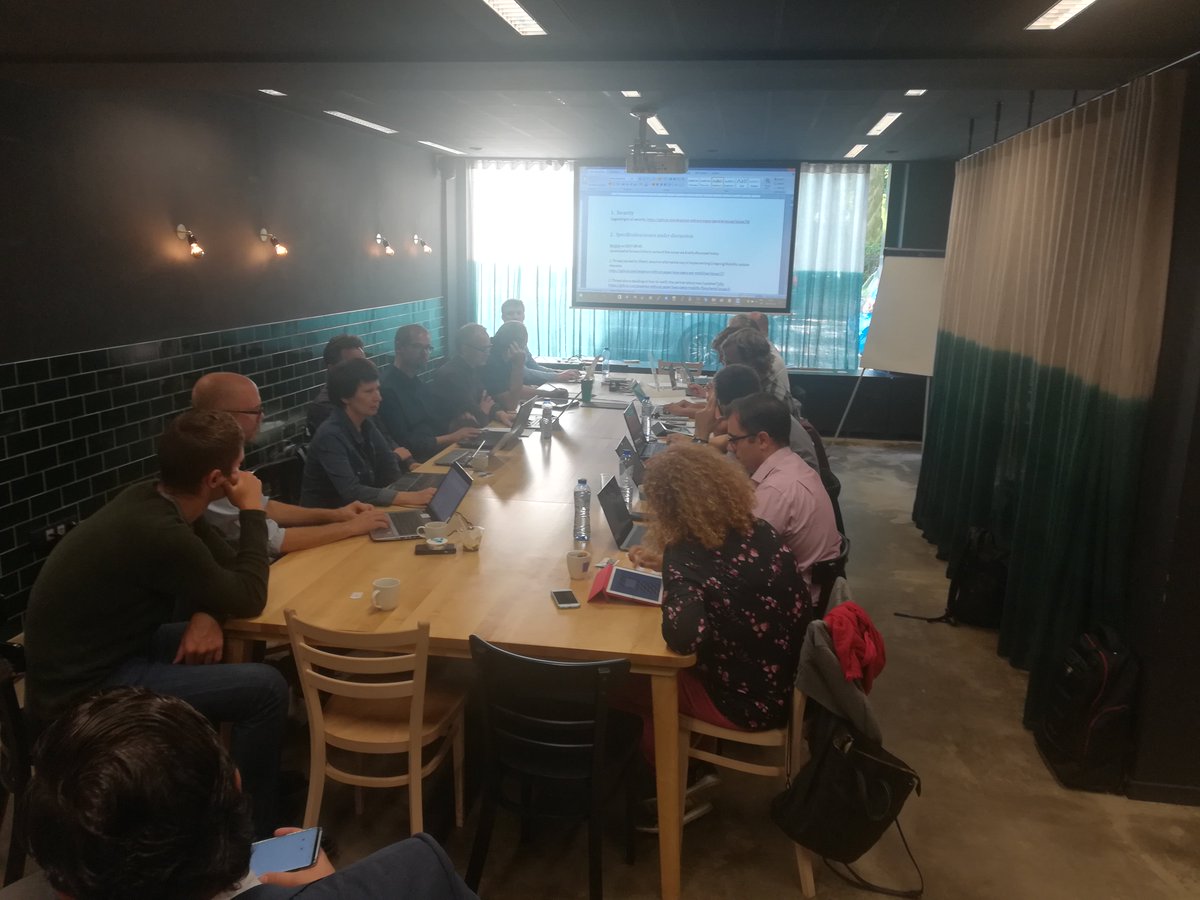 EWP meeting with the consortium partners before the final conference tomorrow. The conference will be live-streamed: erasmuswithoutpaper.eu/news/ewp-final…