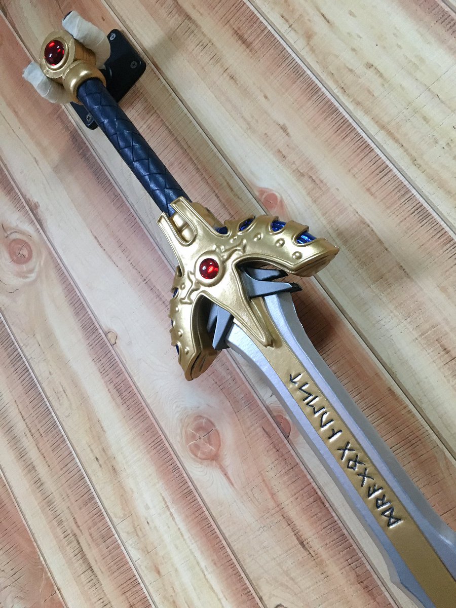 想像を超えての ☆ コスプレ用武器・小道具 ドラゴンクエスト11 勇者の