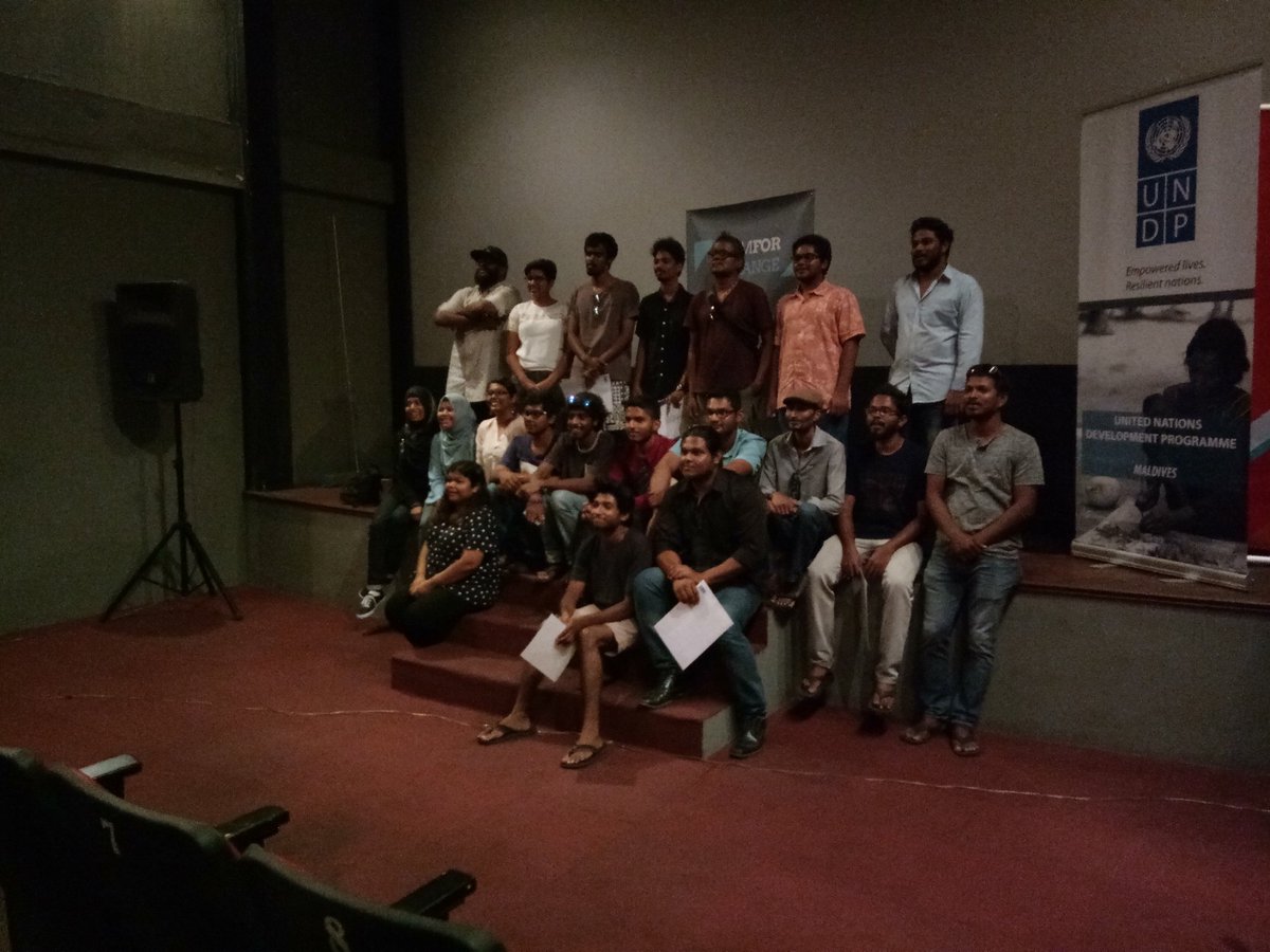 First official screening of #Film4Change has come to an end. Thank you <a href="/Dhiraagu/">Dhiraagu</a> and mentors Madhoship, Streak Studios and Eternal Pictures