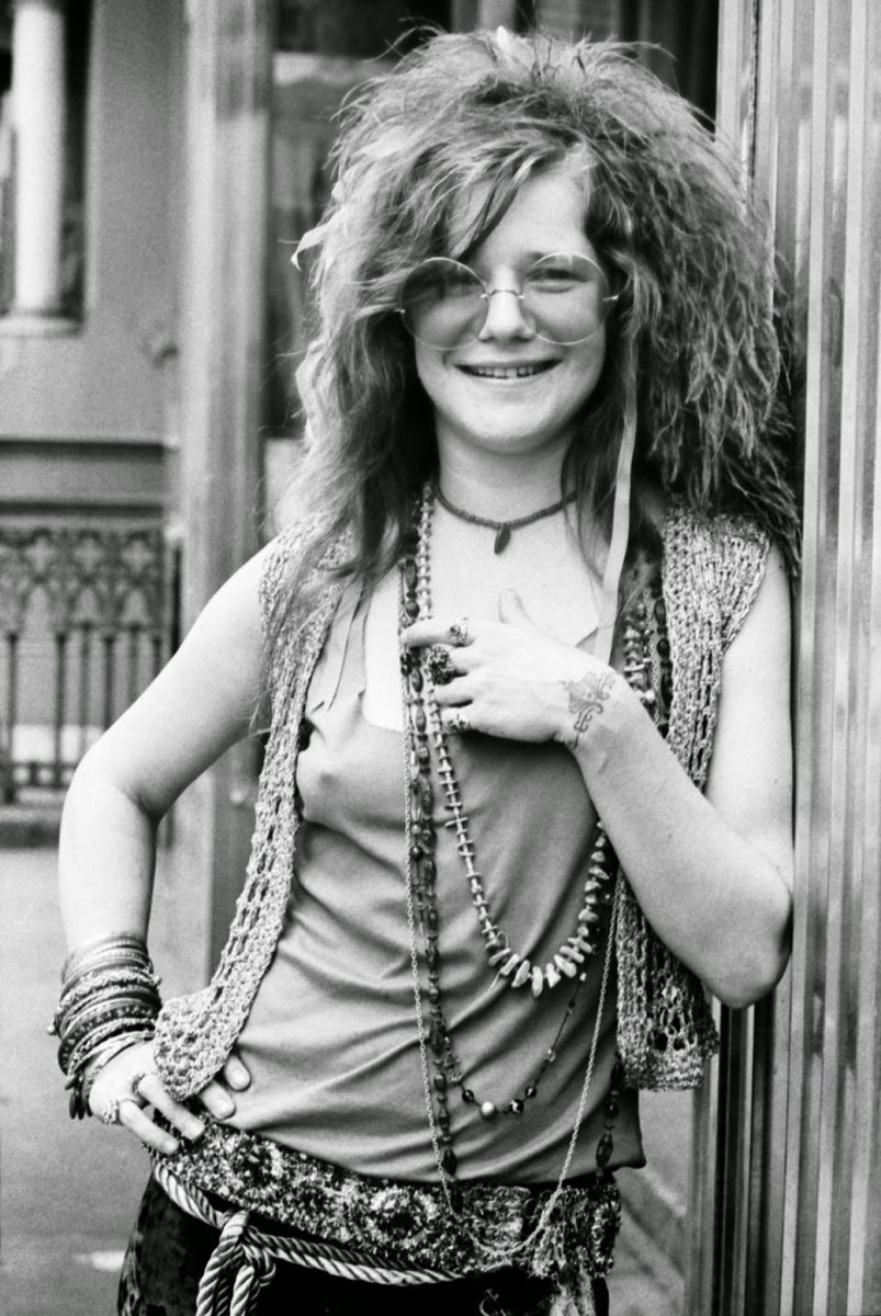 El 25 de septiembre de 1970 Janis Joplin graba el tema “Move Over en un estudio de Los Angeles, California #AllegroFacts