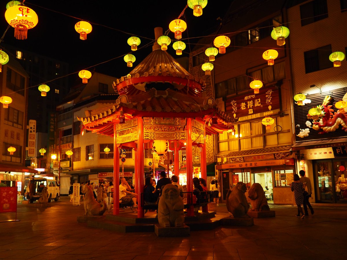 あひる隊長 神戸 夜の南京町 Olympuspenepl7 神戸 南京町 中華街 写真好きな人と繋がりたい ファインダー越しの私の世界