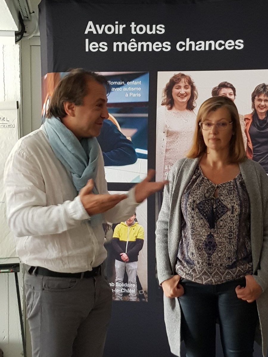 OrangeBFC's tweet photo. La @FondationOrange soutient le  #FabLabSolidaire @KelleFabriK à Dijon pour aider les jeunes de #E2C  à reprendre confiance &amp; à se former. https://t.co/Ts1NS3hbFn