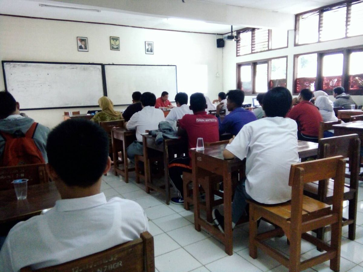 Terimakasih kepada para peserta atau perwakilannya yang telah mengikuti drawing SOB 15.
Semoga apa yang kita mulai baik akan berakhir baik