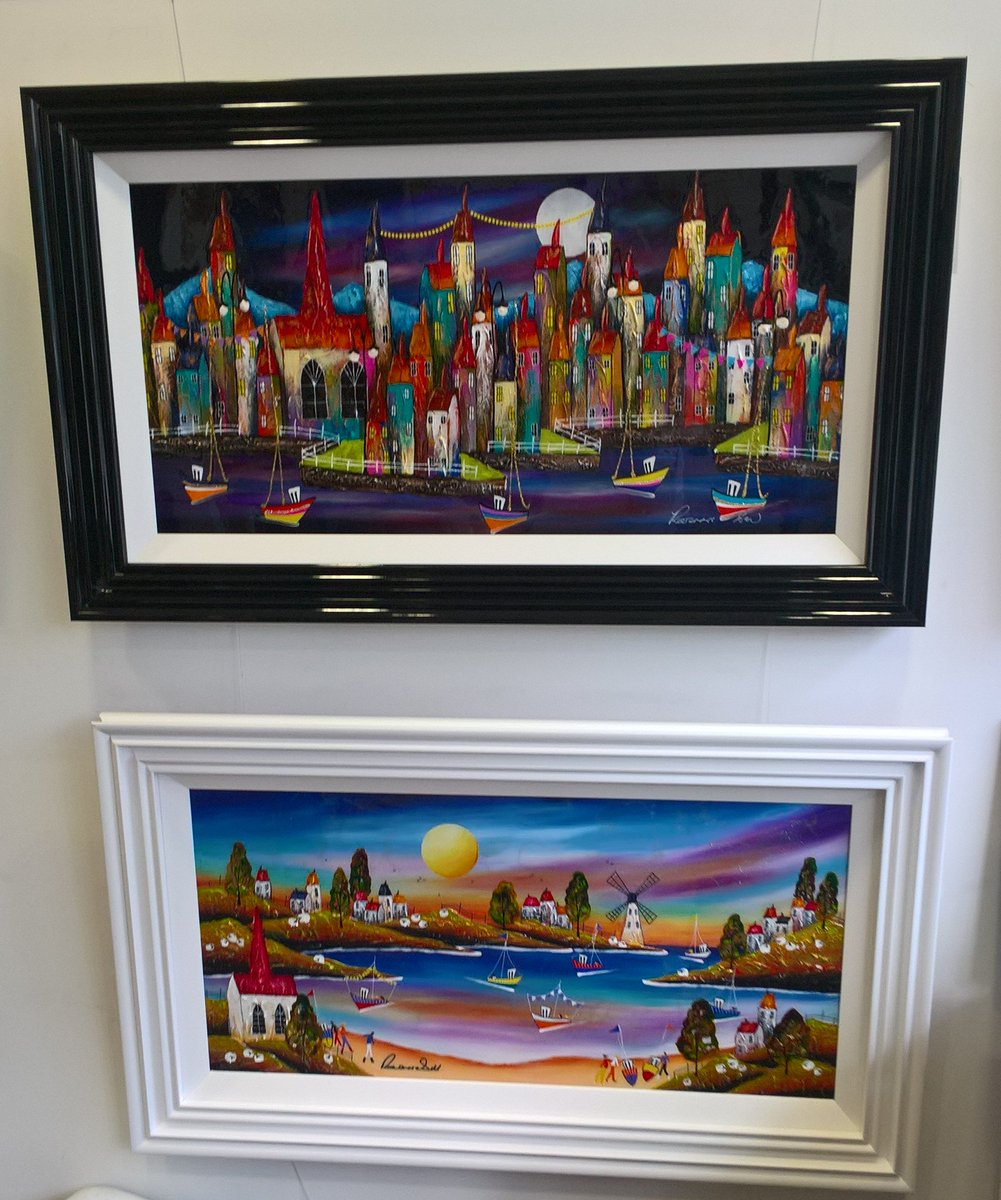 Roz Bell is our featured artist this month ! <a href="/rozannebell/">Rozanne Bell</a> bit.ly/2wgEWuc