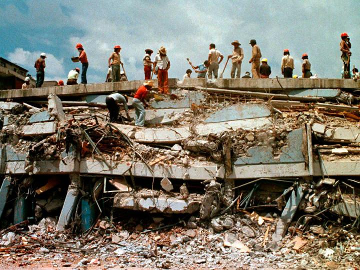 ¿Cómo se comparan los terremotos de 1985 y 2017 en términos económicos?
bit.ly/2wOGsbd