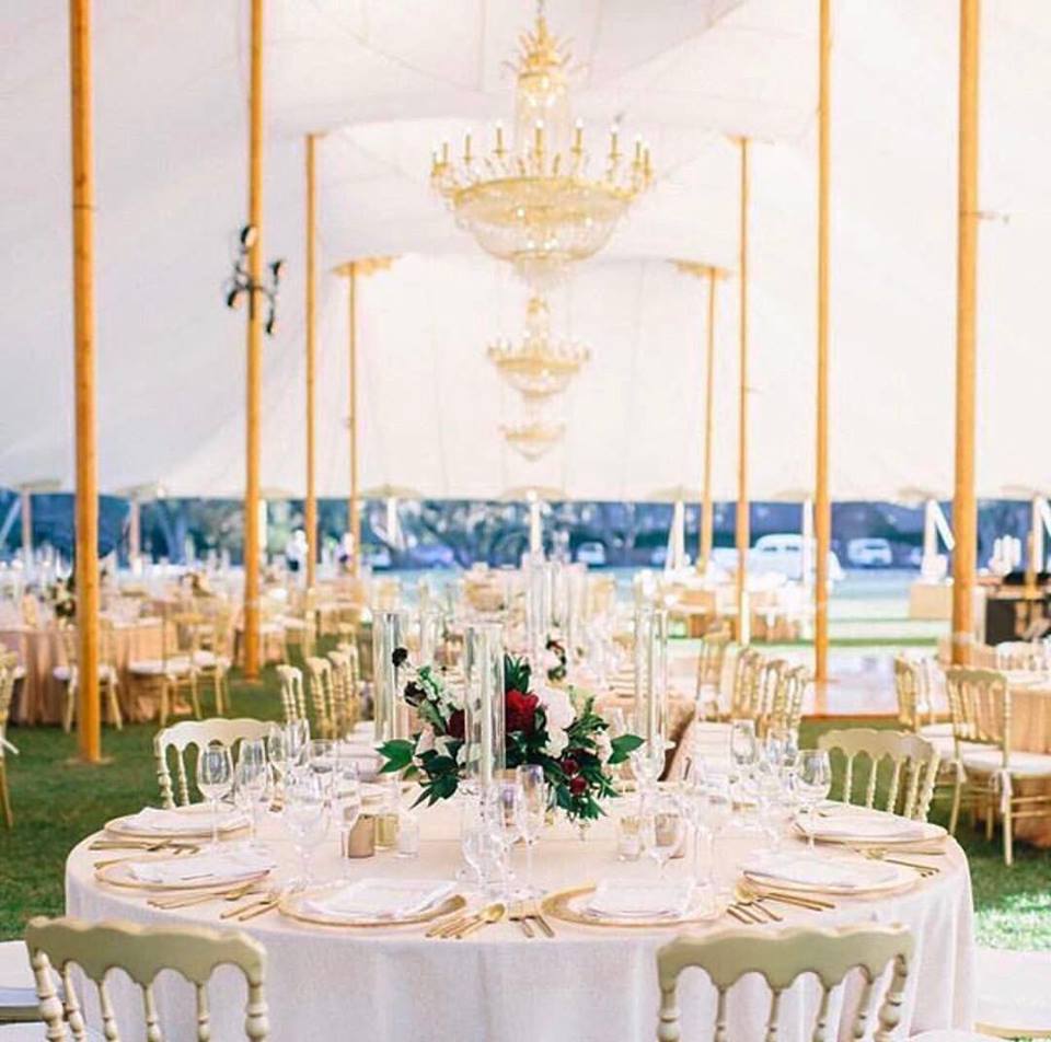 We are pretty sure that this dreamy scene is the stuff that #wedding #fairytales are made of. #MondayMotivation #Charleston #weddinginspo