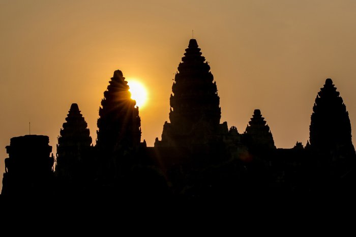 DMAX estrena Angkor, la Atlántida de la jungla el miércoles bit.ly/2y3MpRV