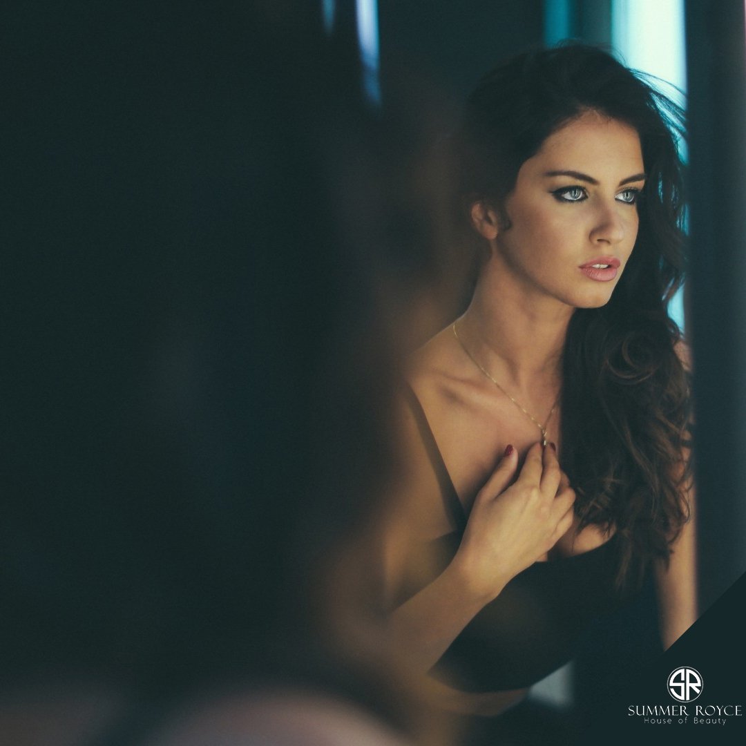 👯Crafting up new look makes Monday's so much better👯
👩🏻‍💻Put together your new style on our website at summerroycebeauty.com