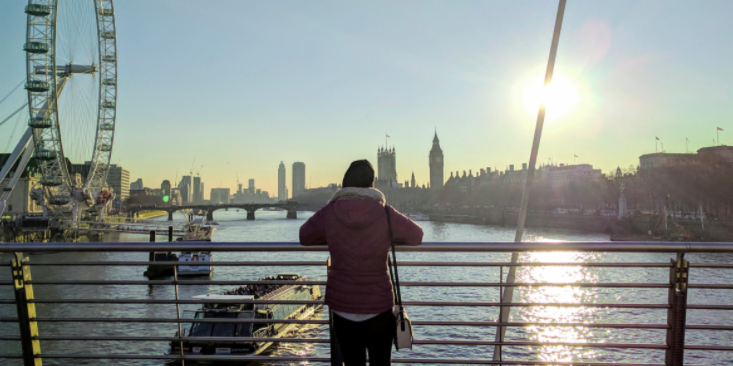 thepennyhoarder's tweet image. What can help you satisfy your #wanderlust? According to this traveller, a #minimalist lifestyle. bit.ly/2yCmRs0