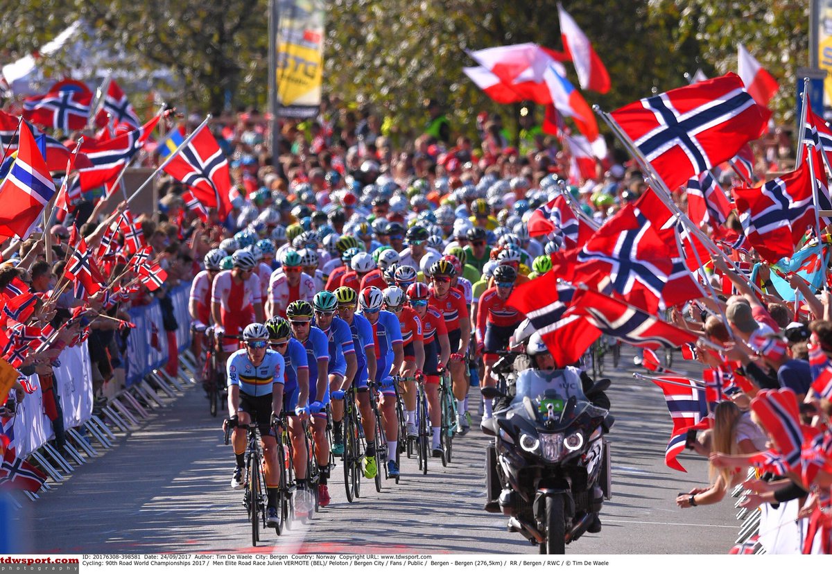 VoixduCyclisme's tweet photo. #Bergen2017 ๐ณ๐ด vs #Doha2016 ๐ถ๐ฆ https://t.co/YhtOHl8YfW