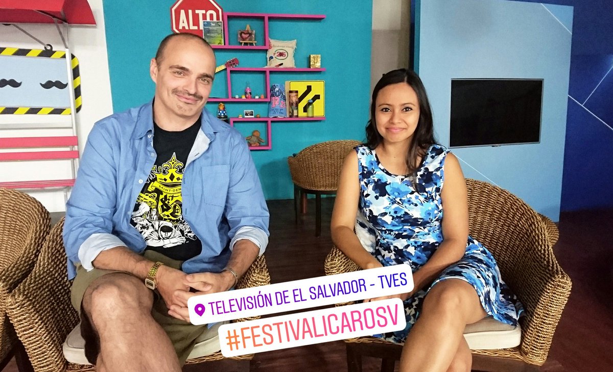 afelsalvador's tweet photo. En unos minutos estaremos con @Audiovisualuca y #PascalTessaud en @TVESsv para hablar del #FestivalIcaroSV #SanSalvador https://t.co/sq2eCkLyLY