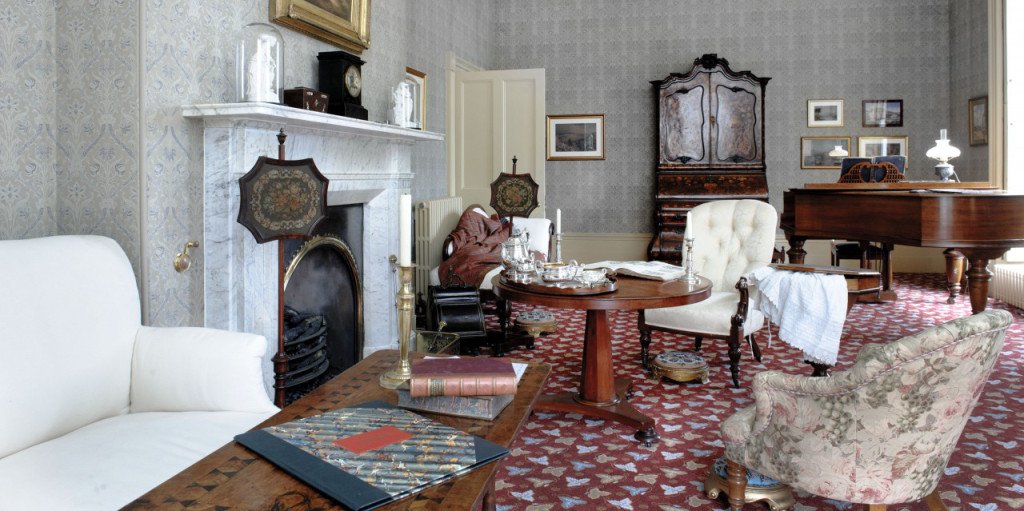 PlacingAuthor's tweet image. Understanding the sisters as real people: Alex’s postcard from Brontë Country placingtheauthor.wordpress.com/2017/09/25/und…