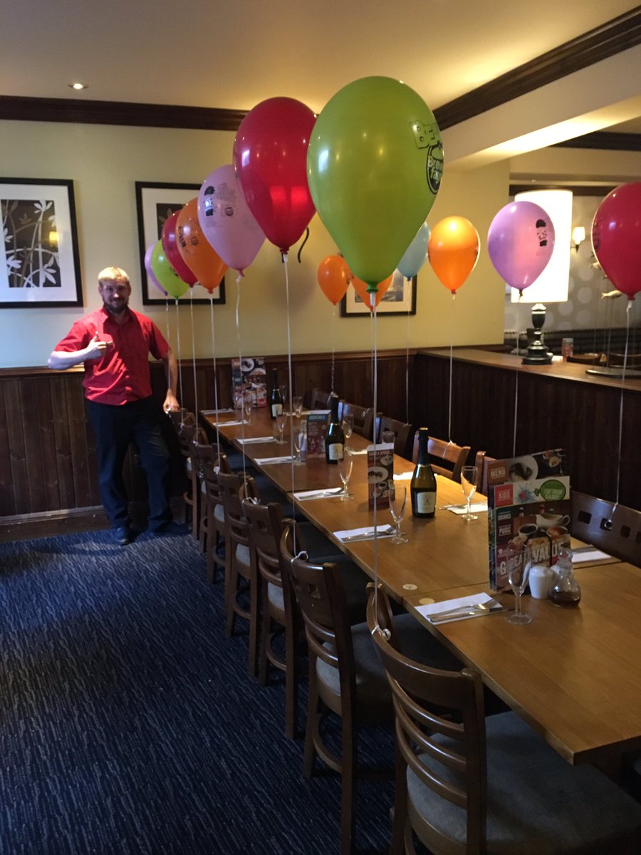 Colin at the carousel with brilliant table setup  <a href="/LiamG1703/">liam gladwin</a> <a href="/jfair79/">Jon Fairbairn</a> <a href="/WeAreSUGM/">WeAreSUGM</a> @brewersfayre