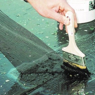 PolycoteUK's tweet photo. Choose Polycote for a wide range of #MetalCoatings, #RoofCoatings and swimming #PoolPaint. https://t.co/rBuS8OJFHz https://t.co/3U8Xmfbw3w