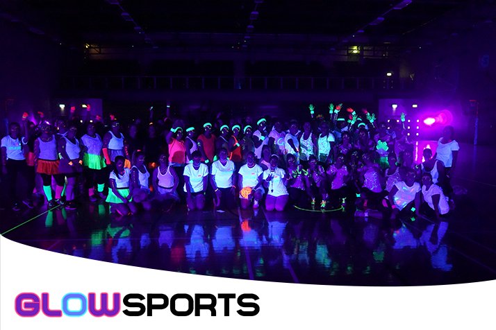 GlowSportsUK's tweet photo. @bbcgetinspired GlowNetball is engaging women and girls of all ages to be physically active! #GetReadyGlow #Leagues4You #GetInspired https://t.co/GxDi9YvdIW