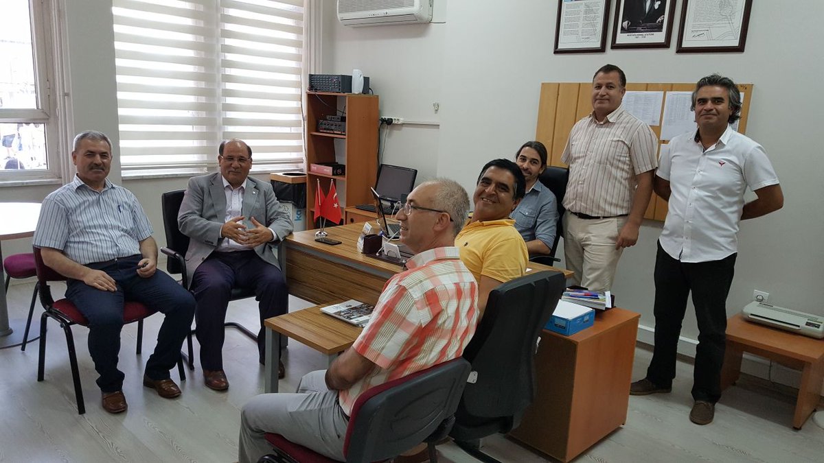 Çukurova Ş.Enver Buğur Ortaokulu müdür yard. görevine başlayan Fikret Duranoğlu'nu başk yardımcımız <a href="/slymnsms1/">SüleymanSamsa</a> ve <a href="/60manas/">Metin İnce</a> ile ziyaret ettik