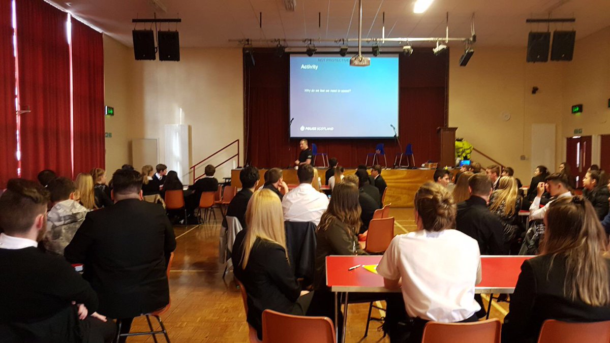 PSOSEAyrshire's tweet photo. Campus Officer PC Davidson with colleagues at Loudoun Academy, Galston. Road Safety event #DriveSafe #NewDriverScheme https://t.co/rVrPPasAsB