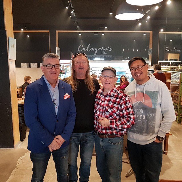Calogeros6162's tweet photo. "Scorcher" and the FIPP crew looking great down at Calogero's 6162 this Queens birthday https://t.co/oPjAlMvB3K https://t.co/on7Uj1febV