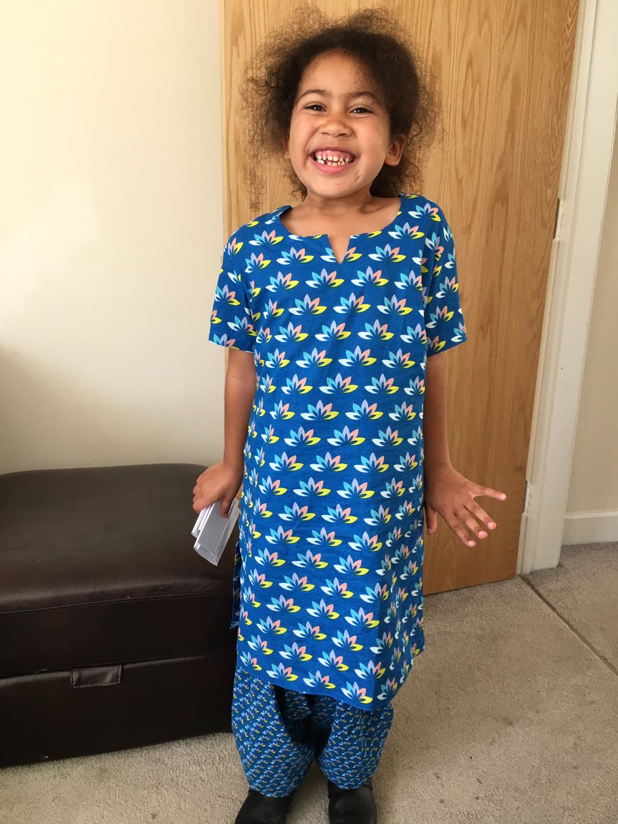 cab5554's tweet photo. Someone love her @wagggs_world #36WoCo shalwar kameez! #ForHerWorld https://t.co/ShnqWb4snp