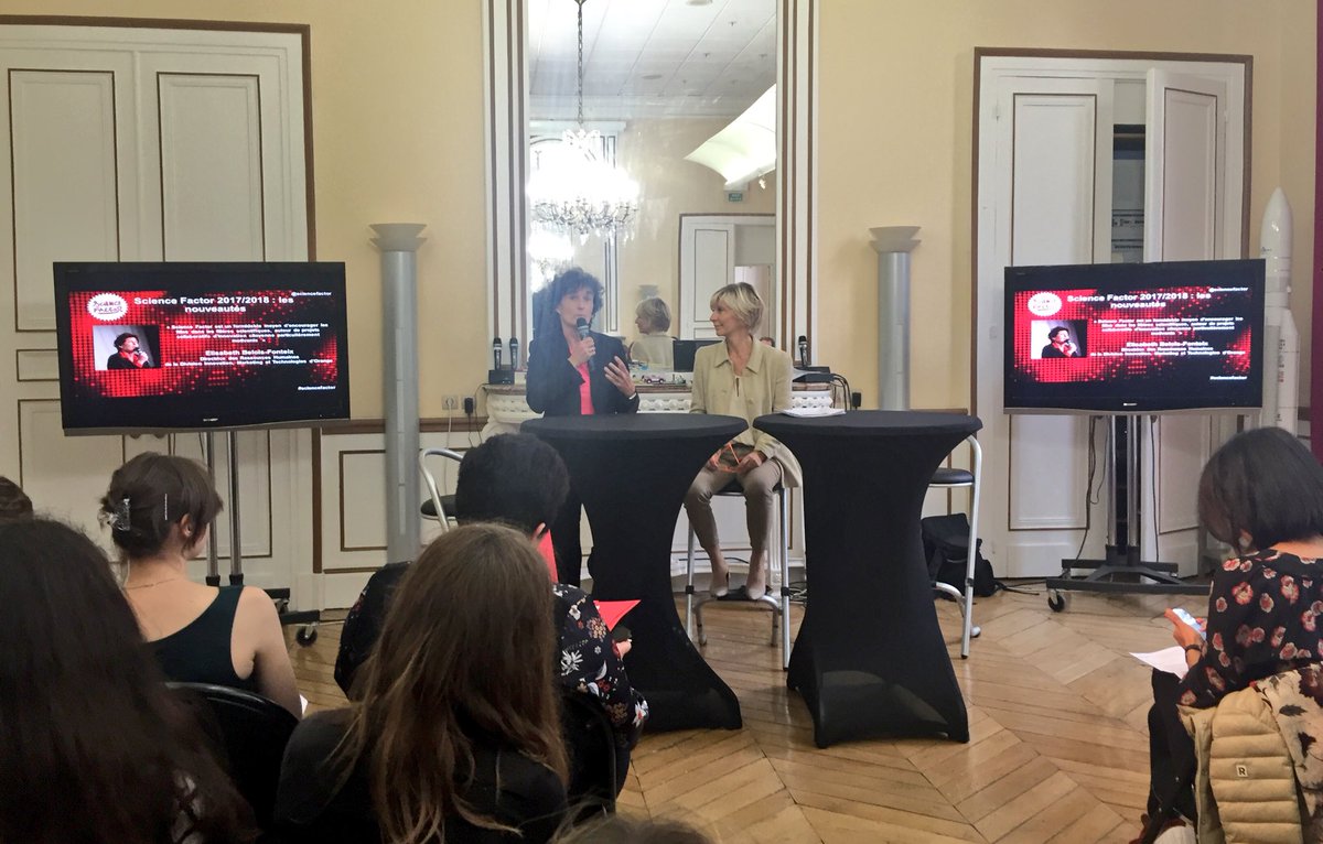 Ecole_Numerique's tweet image. "Il faut démystifier les métiers du #numerique et donner envie aux #femmes d'y rester !" E. Belois-Fontex de @Orange_France #ScienceFactor