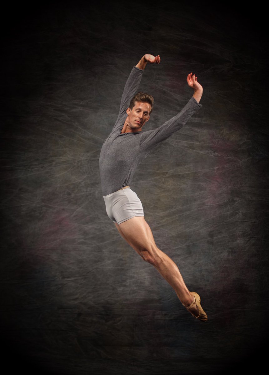 Blaine Hoven tweet media