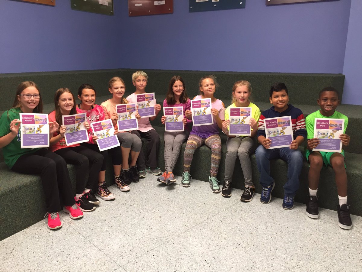 LaketownONE10's tweet photo. Congratulations to Laketown's newest Ambassadors!!! #WEareONE10 https://t.co/RBwA8Wu32O
