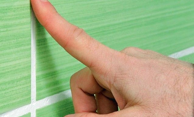 HomeCS1's tweet image. Lors de l'entretien du #carrelage, il faut insister sur les #joints afin de leur laisser un aspect neuf.