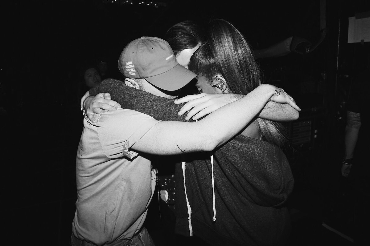 Best Ariana pics (@bestarianaplcs) on Twitter photo 