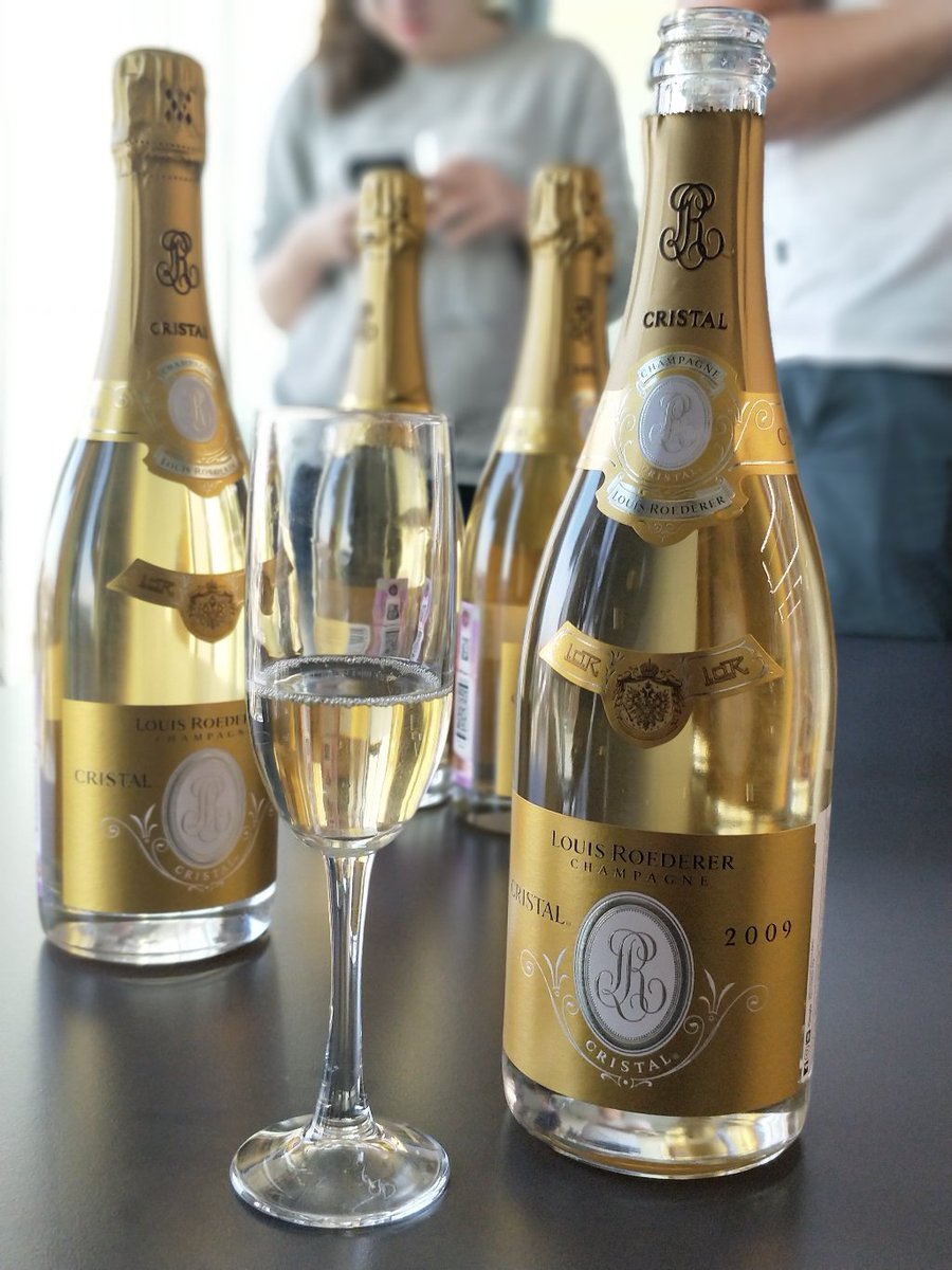 шампанское кристалл брют российское шампанское. кристал шампанское кристалл. Louis roederer «crystal» brut 2012. Louis roederer cristal 2008. Louis roederer champagne cristal.