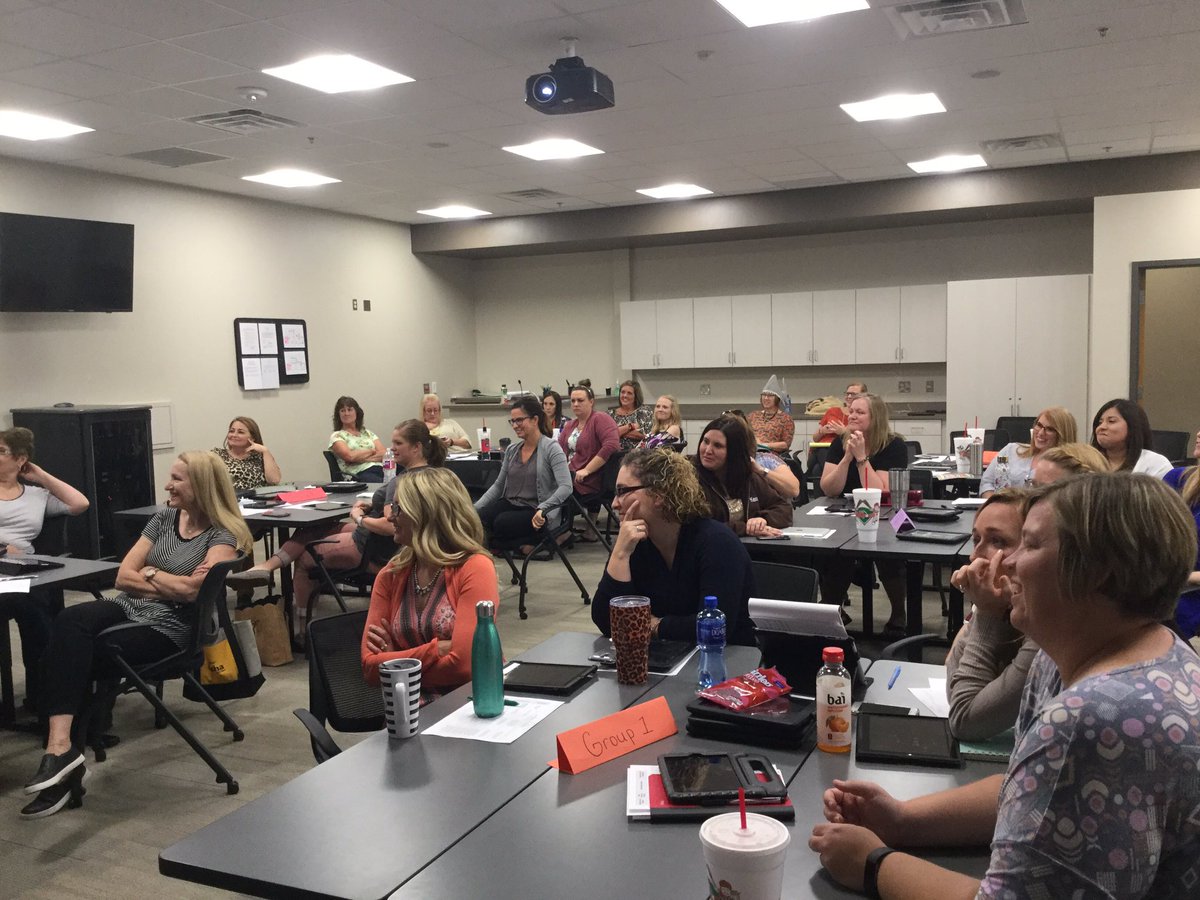 MrsBeck25's tweet photo. Having a blast at my alma mater!!! @k20center is bringing the fun! #oklaed https://t.co/SacDFfnAGE
