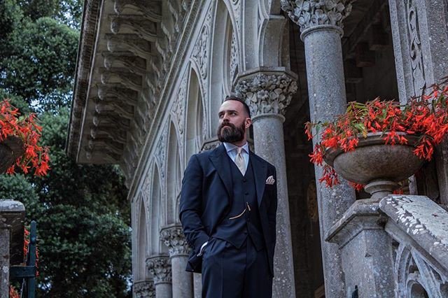 Reposting @lmgribeiro:
Reminiscing this Saturday about how beautiful Portugal is. This was in Sintra. If you haven't been, don't hesitate.