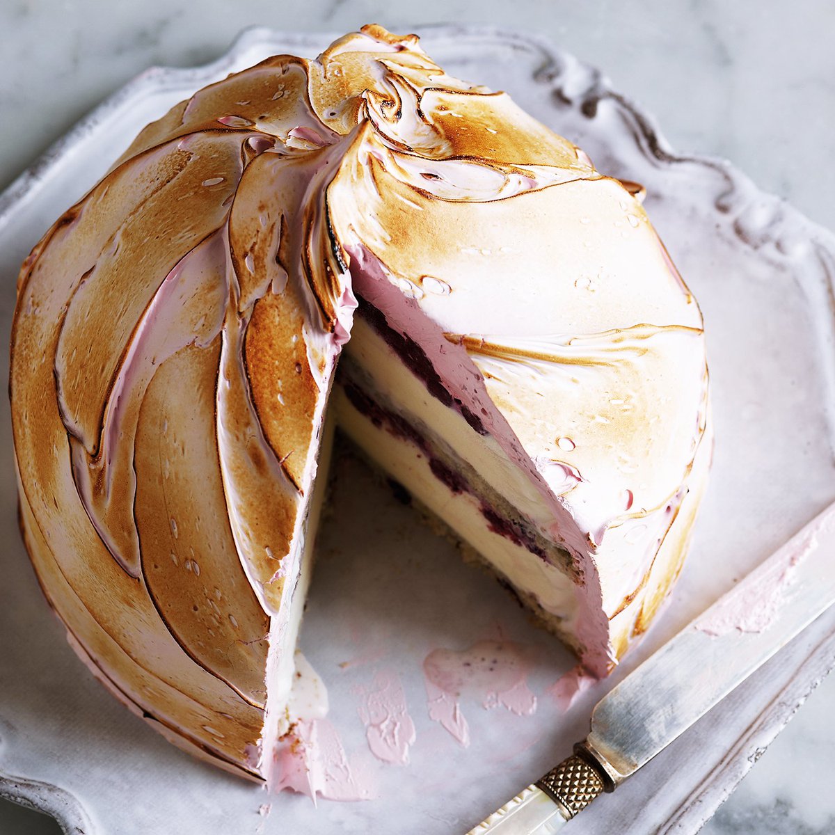 RylandPeters's tweet image. Looking forward to seeing what the bakers create for #PuddingWeek on #GBBO. For now we’ll drool over this baked alaska from @puddingqueen