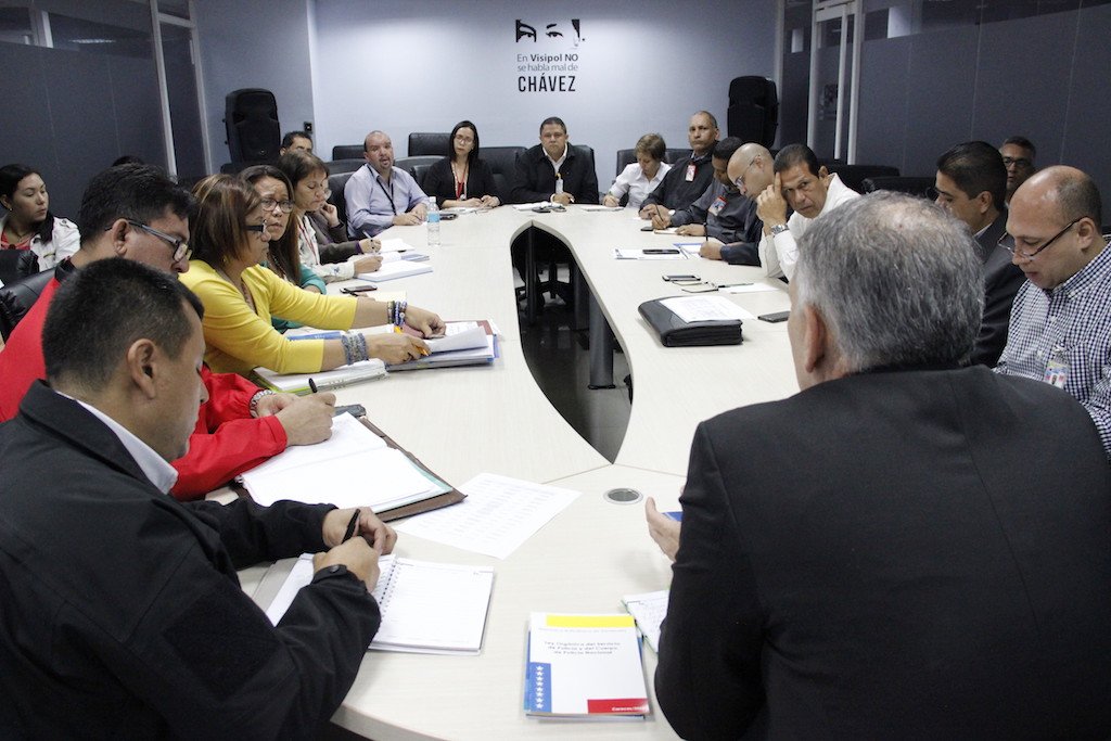 Vicemin. <a href="/GralMolina/">Edylberto Molina</a> estableció lineamientos e impartió estrategias a su equipo de trabajo para optimizar el servicio policial